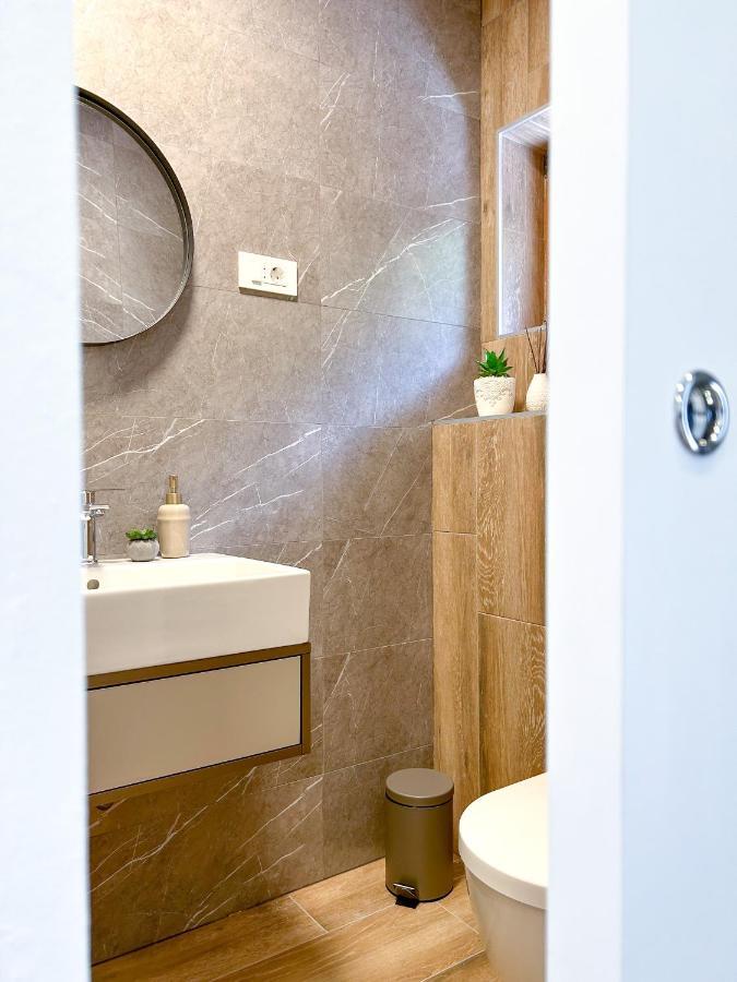 Saraden Apartment *